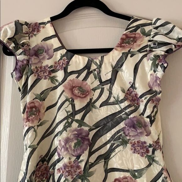 NWOT chudidhar with matching dupatta - Picture 7 of 7